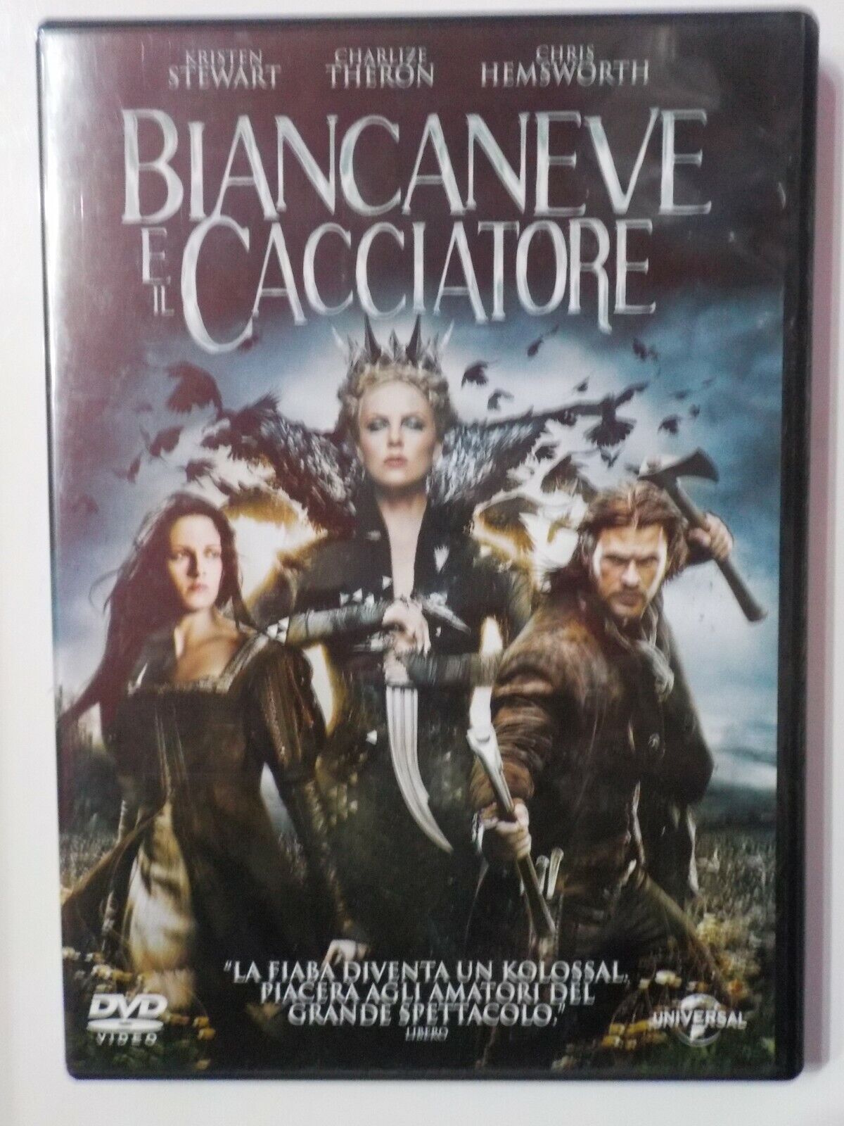 BIANCANEVE E IL CACCIATORE