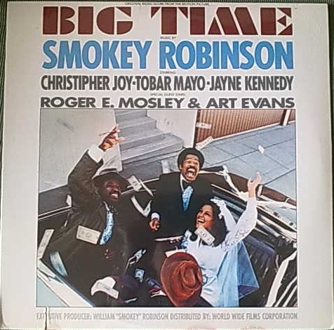 <b>ROBINSON SMOKEY